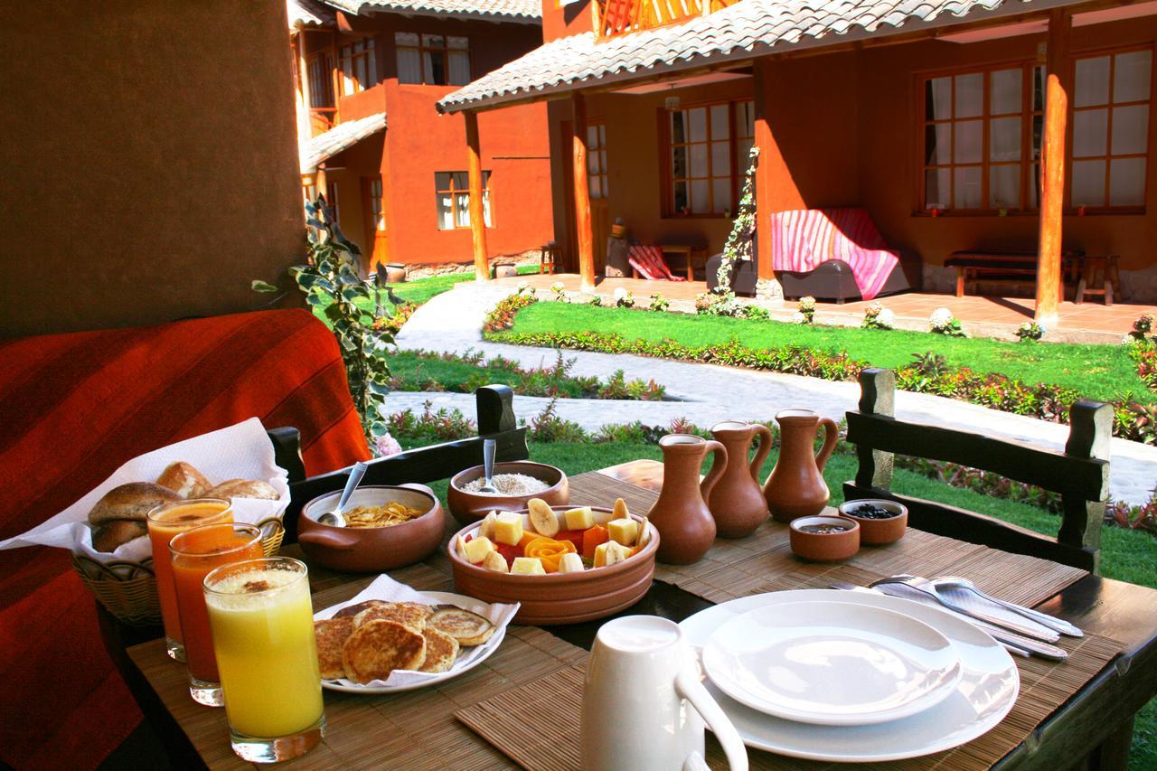 Wayqey Lodge Urubamba Buitenkant foto