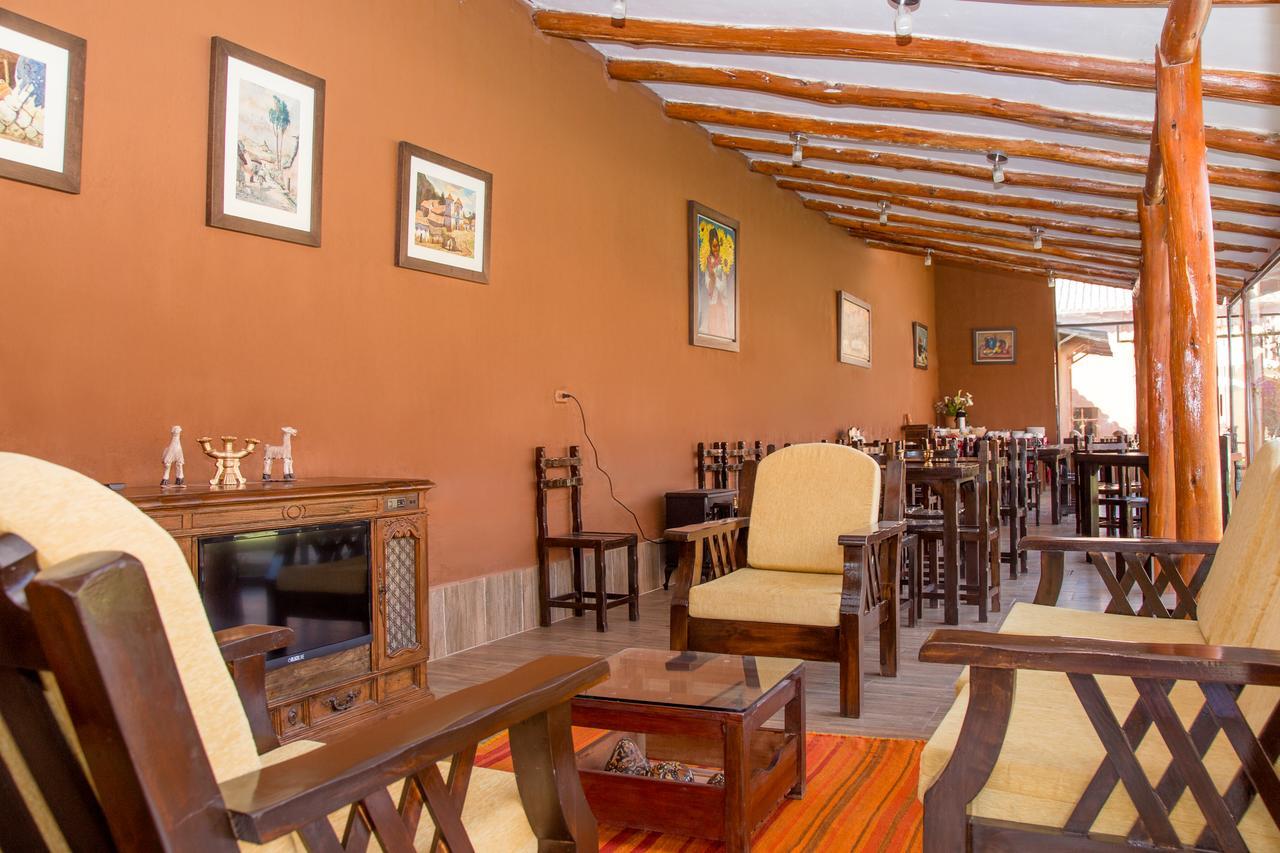 Wayqey Lodge Urubamba Buitenkant foto